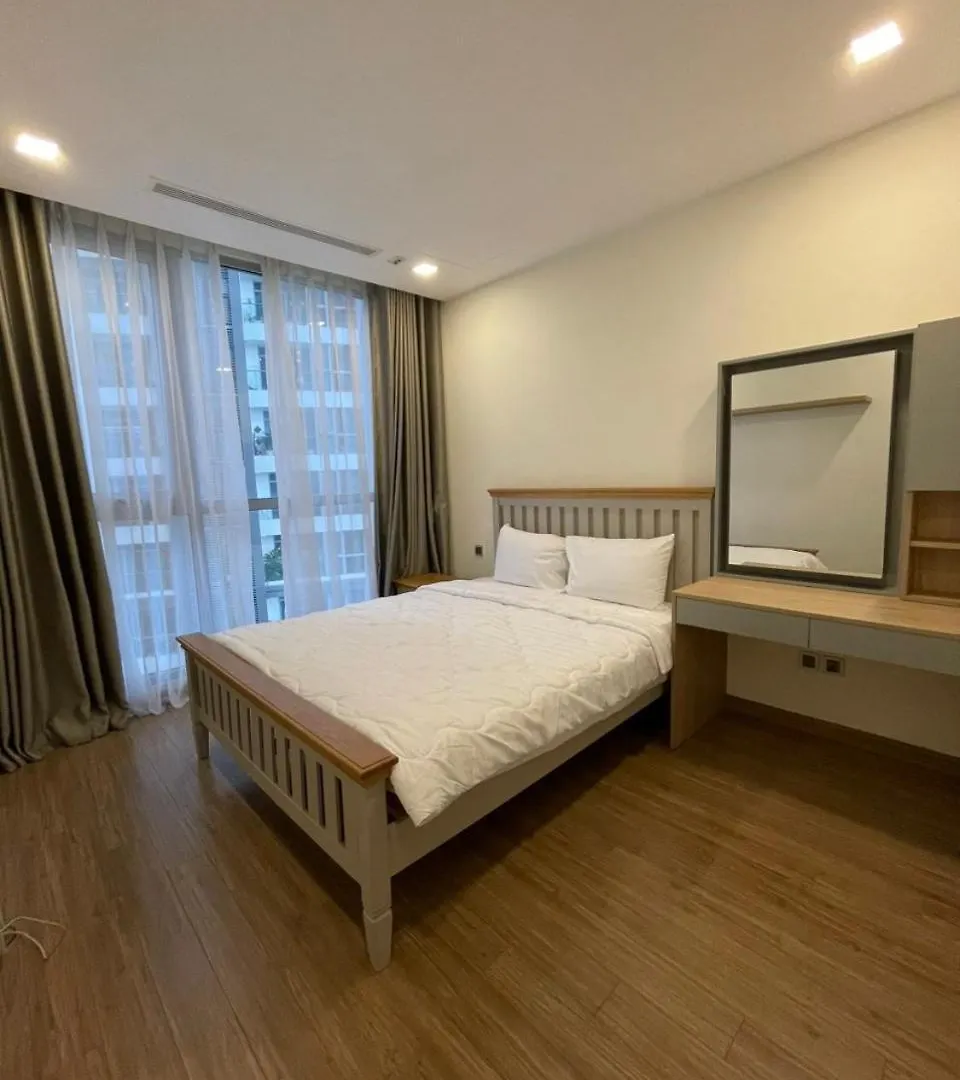 Apartment Vinhome Central Park 7 With Balcony Ho Chi Minh City